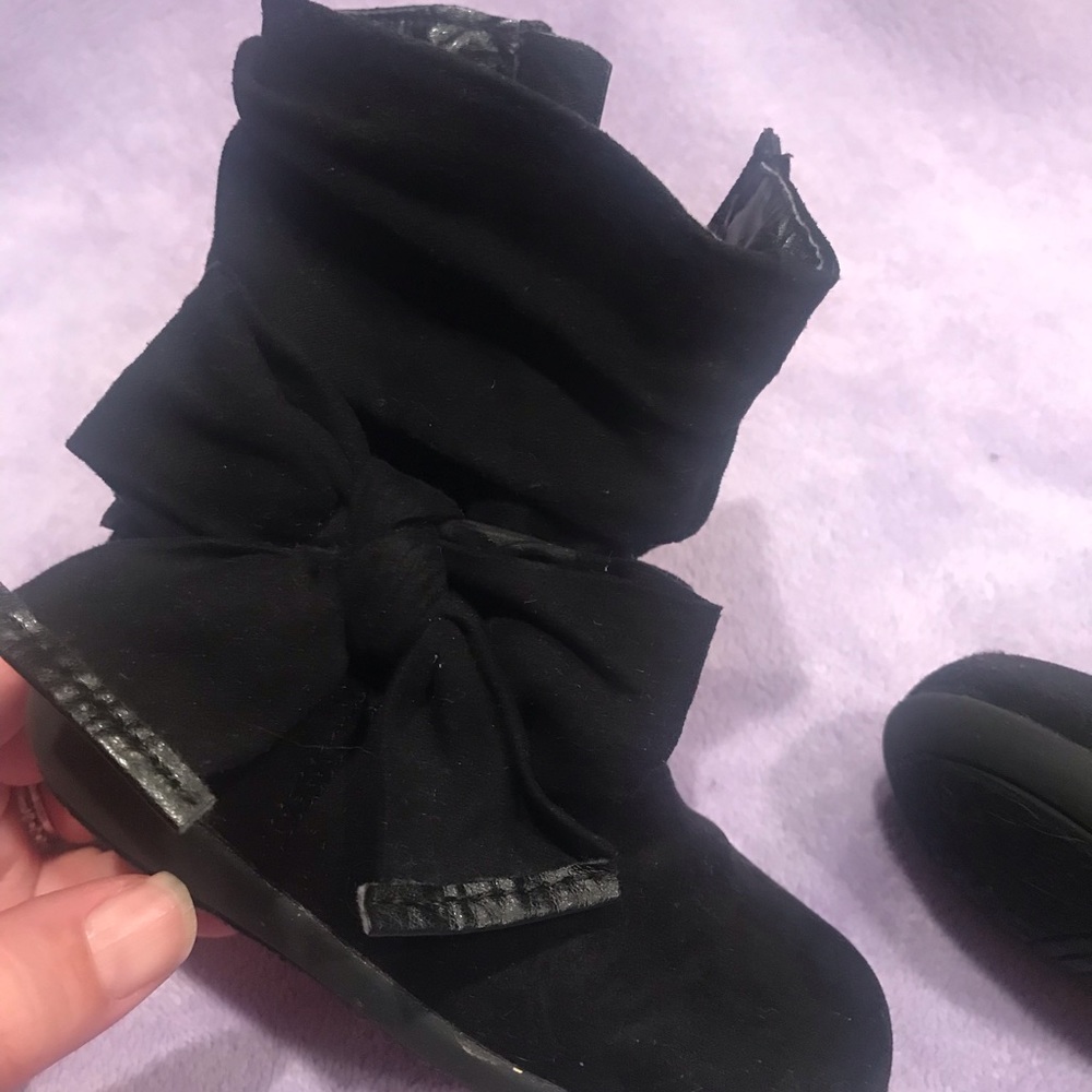 Cherokee Black Toddler Boots
